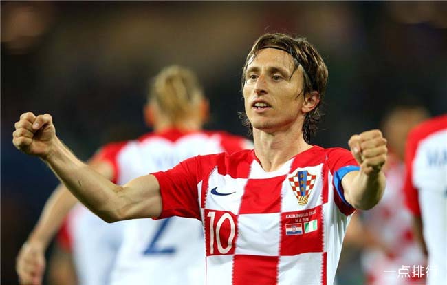 夏季赛冠军之夜！AJ·Dodo紫禁之巅三连冠开启电竞绿茵王朝！