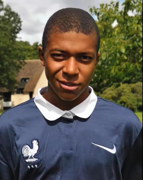 CBA-辽宁70-86青岛吞2连败 威尔斯空砍33分